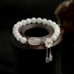 Shell flower jade water drop bracelet